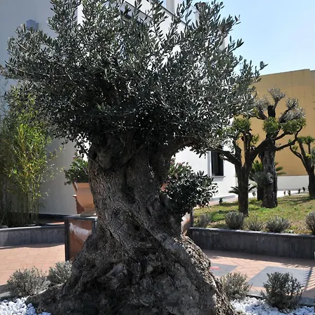 ホテル Costa ポンペイ