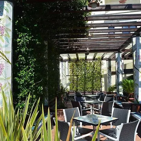 ホテル Costa ポンペイ