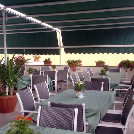 Hotel Costa 4*