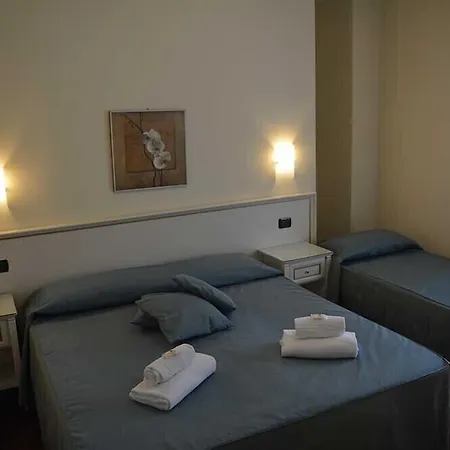 Costa ホテル 4*